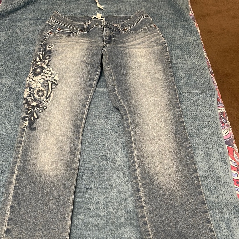 NY&Co Jeans